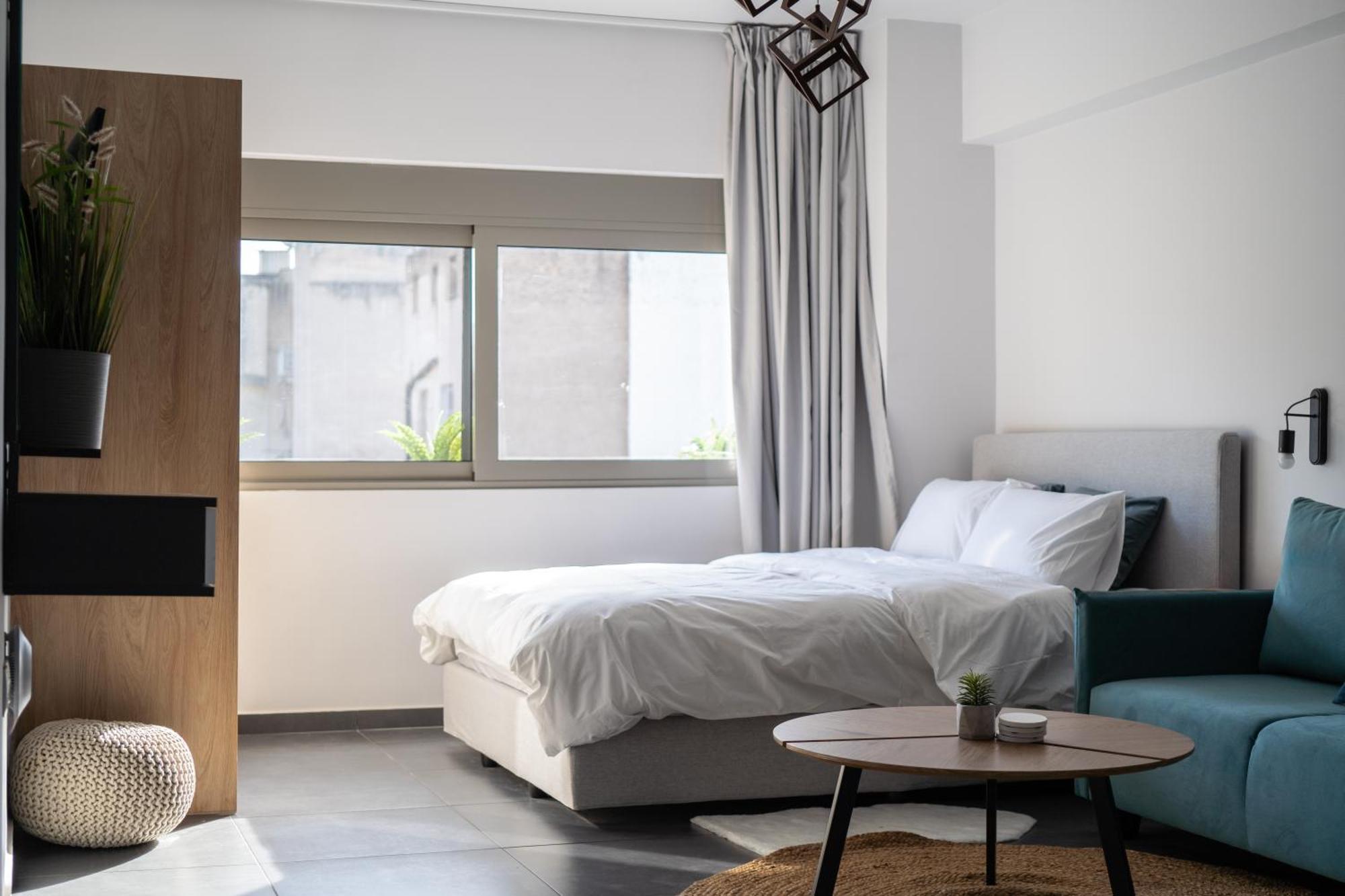 Starlight Residence Атина Екстериор снимка
