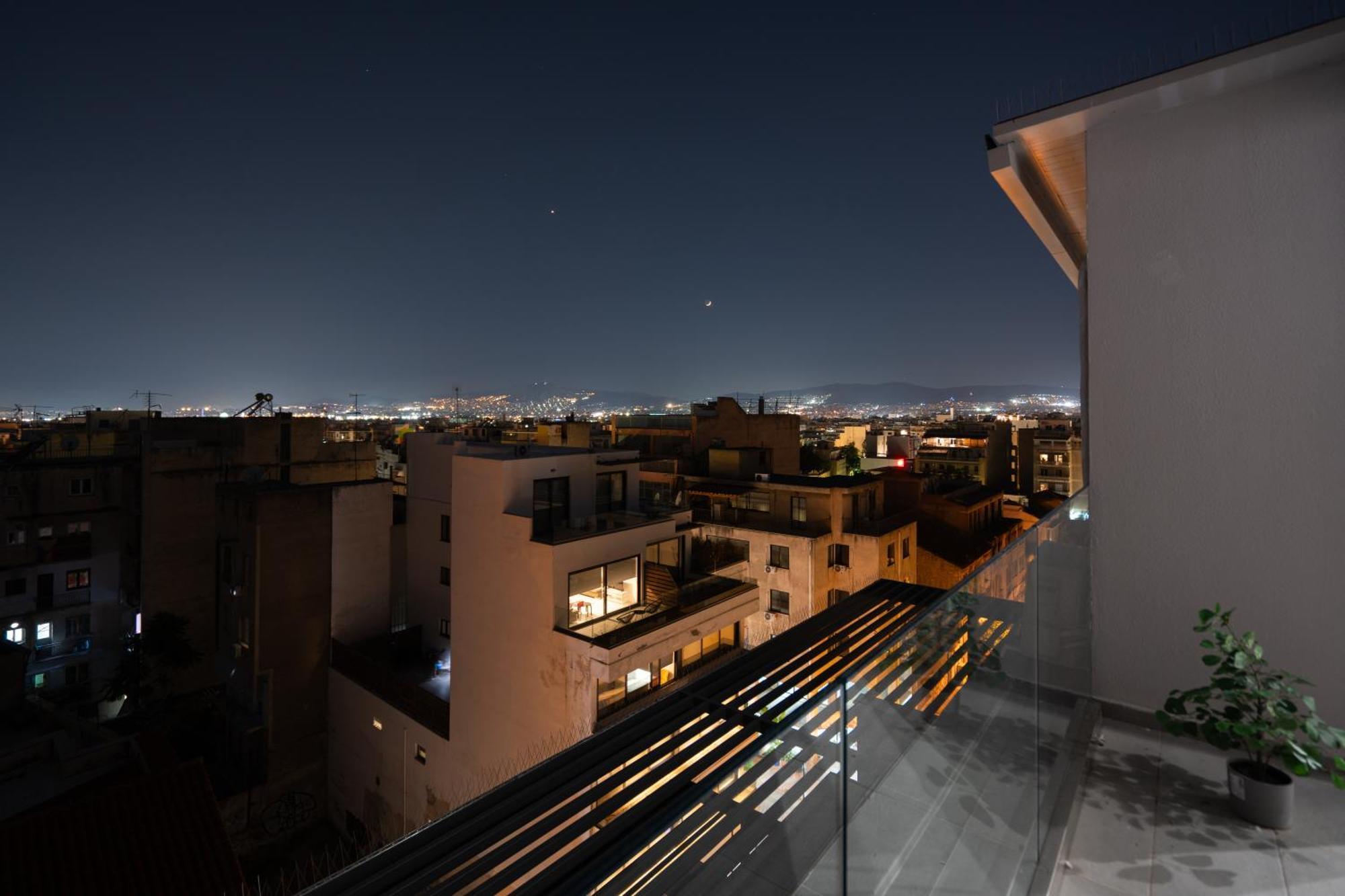 Starlight Residence Атина Екстериор снимка